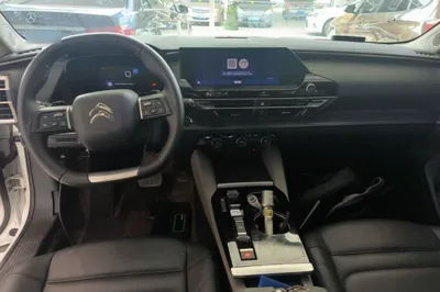 Citroen C5 X 2024, 6900 км, за 15952 USD - фото 17
