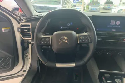 Citroen C5 X 2024, 6900 км, за 15952 USD - фото 18