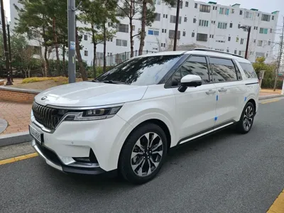 Kia Canival · 2021 год