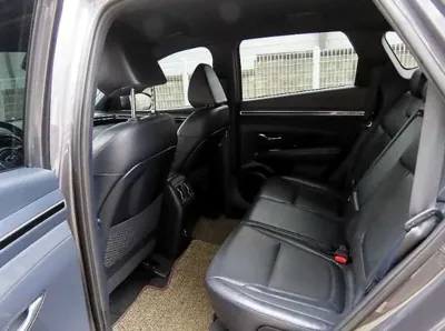 Hyundai Tucson 2021, 90647 км, за 12175.9 USD - фото 6