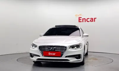 Hyundai Grandeur 2017, 131681 км, за 10174.61 USD