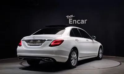 Mercedes-Benz C-Class 2020, 91998 км, за 13662.63 USD