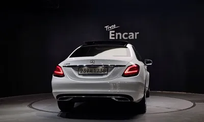 Mercedes-Benz C-Class 2020, 91998 км, за 13662.63 USD