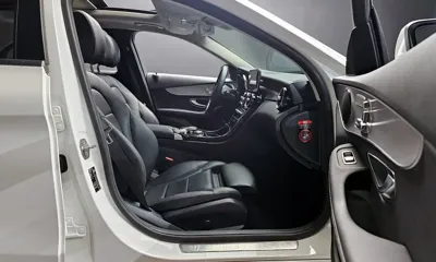 Mercedes-Benz C-Class 2020, 91998 км, за 13662.63 USD - фото 10