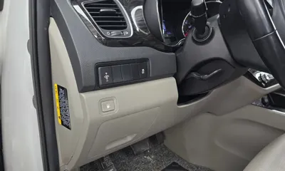 Kia Canival 2019, 72002 км, за 9584.88 USD - фото 16