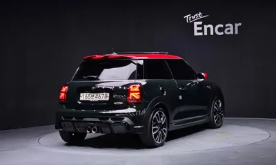 MINI Cooper 2022, 86672 км, за 12546.31 USD