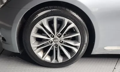 Hyundai Genesis 2016, 181560 км, за 4335.26 USD