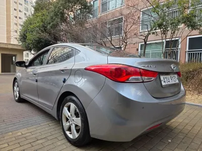Hyundai Avante 2011, 114613 км, за 2305.91 USD - фото 8