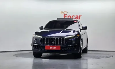 Maserati Levante 2022, 50266 км, за 33234.22 USD