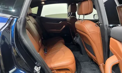 Maserati Levante 2022, 50266 км, за 33234.22 USD - фото 12