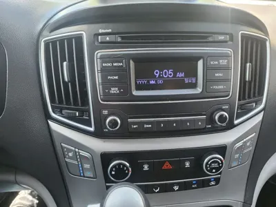 Hyundai Starex 2017, 113969 км, за 7796.5 USD - фото 12