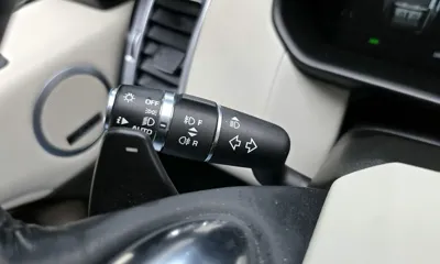 Land Rover Discovery 2018, 86859 км, за 20737.17 USD - фото 29