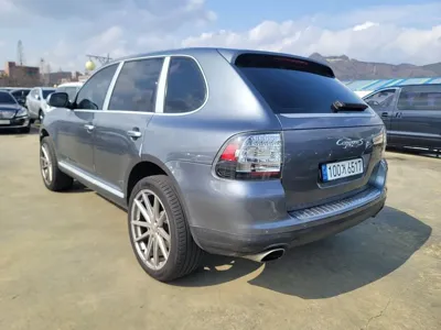 Porsche Cayenne 2004, 155523 км, за 5848.3 USD