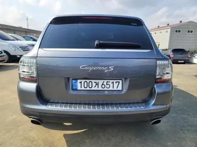 Porsche Cayenne 2004, 155523 км, за 5848.3 USD