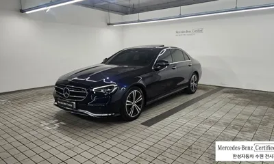 Mercedes-Benz E-Class · 2022 год