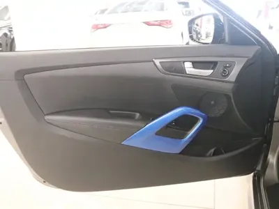 Hyundai Veloster 2014, 75800 км, за 5267.7 USD - фото 9