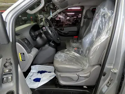 Hyundai Starex 2017, 146943 км, за 6742.47 USD - фото 6
