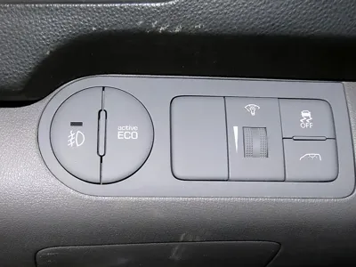 Hyundai Starex 2017, 146943 км, за 6742.47 USD - фото 13