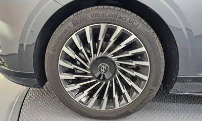 Hyundai Grandeur 2023, 48139 км, за 25240.72 USD