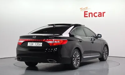 Hyundai Grandeur 2013, 159451 км, за 3575.37 USD - фото 2