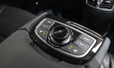 Hyundai Grandeur 2013, 159451 км, за 3575.37 USD - фото 18
