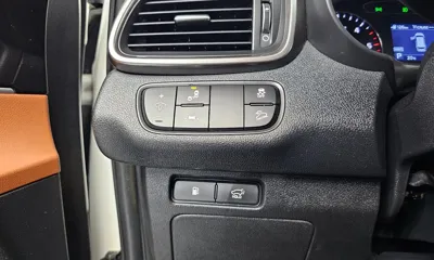Kia Sorento 2020, 69114 км, за 14626.53 USD - фото 27