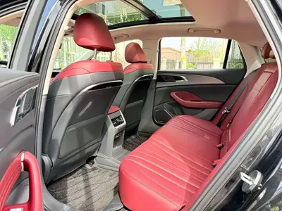 Hongqi Hongqi H5 2024, 39000 км, за 13787.11 USD - фото 6