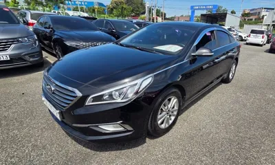 Hyundai Sonata 2015, 195000 км, за 3773.1 USD