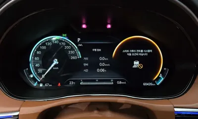 Genesis GV70 2021, 60426 км, за 21954.41 USD - фото 8