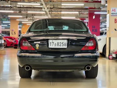 Jaguar XJ 2007, 270000 км, за 6564.26 USD