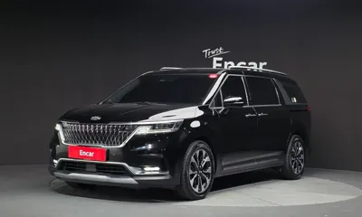 Kia Canival · 2021 год