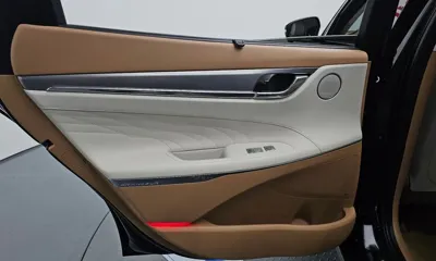 Hyundai Grandeur 2022, 39224 км, за 16604.8 USD - фото 25