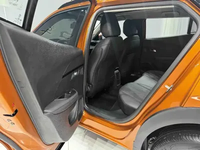 Peugeot 2008 2021, 36000 км, за 12183.4 USD - фото 17
