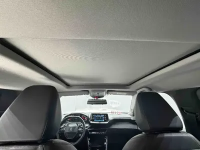 Peugeot 2008 2021, 36000 км, за 12183.4 USD - фото 21