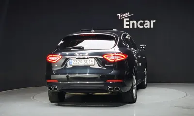 Maserati Levante 2020, 90418 км, за 17657.87 USD