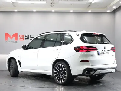 BMW X5 2026, 8060 км, за 82053.3 USD