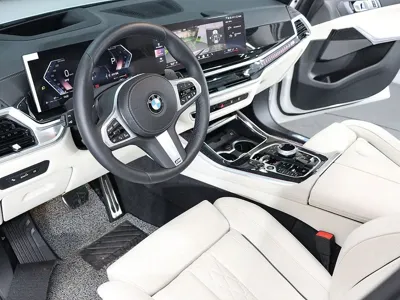 BMW X5 2026, 8060 км, за 82053.3 USD