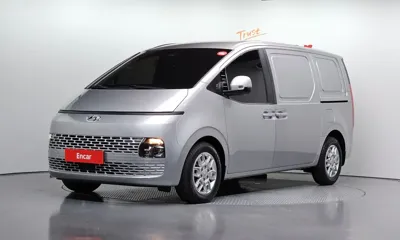 Hyundai Staria · 2022 год