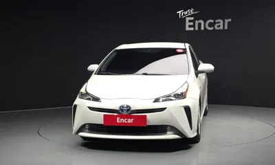 Toyota Prius 2019, 51233 км, за 13062.89 USD