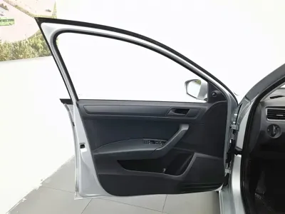 Volkswagen Santana 2013, 15600 км, за 3354.7 USD - фото 8