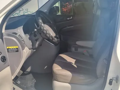Kia Canival 2012, 133290 км, за 2931.6 USD - фото 6