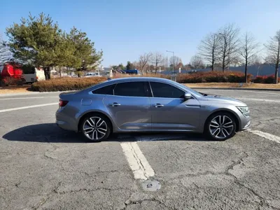 Renault-KoreaSamsung SM6 2016, 211071 км, за 2862.35 USD