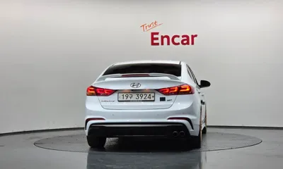 Hyundai Avante 2018, 88978 км, за 8261.78 USD