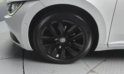 Volkswagen Arteon 2019, 180350 км, за 10083.28 USD - фото 5