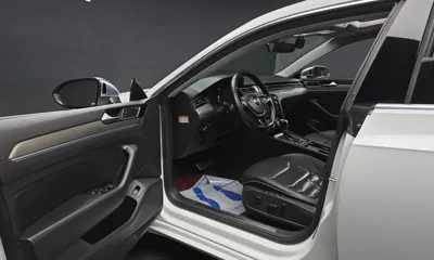 Volkswagen Arteon 2019, 180350 км, за 10083.28 USD - фото 10