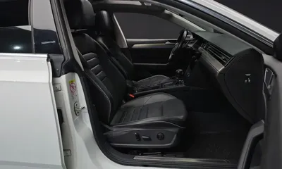 Volkswagen Arteon 2019, 180350 км, за 10083.28 USD - фото 11