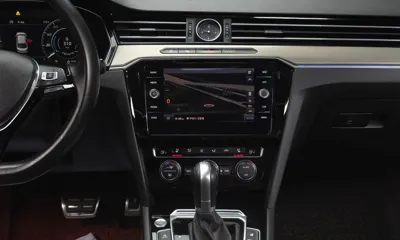 Volkswagen Arteon 2019, 180350 км, за 10083.28 USD - фото 14
