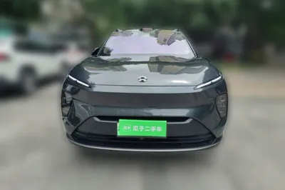 Nio ES8 2023, 28800 км, за 39396 USD