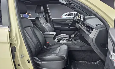 KG_Mobility_Ssangyong Rexton 2024, 35088 км, за 18839.25 USD - фото 12