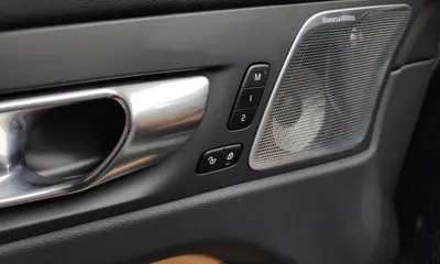 Volvo XC60 2025, 27302 км, за 32720.81 USD - фото 40